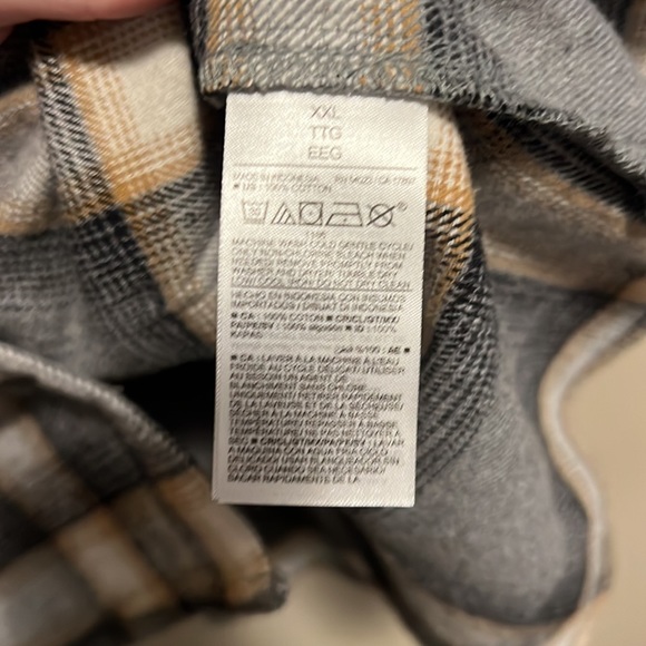 Old Navy Plaid Button Down - Picture 5 of 5
